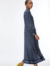 Load image into Gallery viewer, iBlues Effetto Dress in Navy