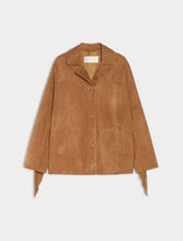 Load image into Gallery viewer, iBlue Afone Suede Jacket in Natural