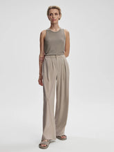 Load image into Gallery viewer, Varley Kayson Wide Leg in Taupe
