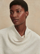Load image into Gallery viewer, Varley Betsy Sweat in Ivory