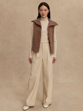 Load image into Gallery viewer, Varley Aspen Gilet in Ash Taupe