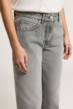 Load image into Gallery viewer, Peserico Cotton Twill Jeans