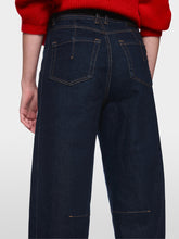 Load image into Gallery viewer, Marc Cain Ruma Jeans with Contrast Seams
