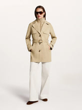 Load image into Gallery viewer, Beaumont Chelsea Trenchcoat in Soft Camel