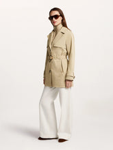 Load image into Gallery viewer, Beaumont Chelsea Trenchcoat in Soft Camel