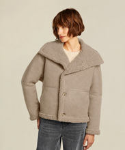 Load image into Gallery viewer, Beaumont Shaye Reversible Jacket in Warm Taupe