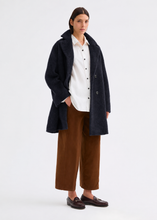 Load image into Gallery viewer, Rosso35 Double-breasted alpaca coat with a high standing collar