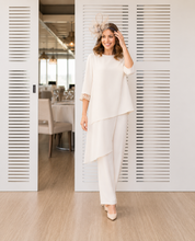Load image into Gallery viewer, Carmen Melero 1501 WAS €895 NOW €350 SIZE 10 ONLY