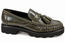 Load image into Gallery viewer, Kennel & Schmenger Taylor Loafer in Olive