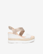 Load image into Gallery viewer, NeroGiardini E616010D in White