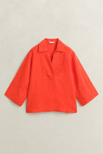 Load image into Gallery viewer, Gant Linen Popover Shirt in Perfect Red