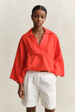 Load image into Gallery viewer, Gant Linen Popover Shirt in Perfect Red