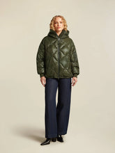 Load image into Gallery viewer, Beaumont Icaris Jacket in Olive