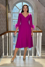 Load image into Gallery viewer, Teresa Ripoll 7022 in Magenta