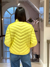 Load image into Gallery viewer, Reset Nimes Jacket in Yellow
