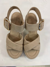 Load image into Gallery viewer, Kennel & Schmenger Soft Nubuk High Heels