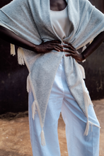 Load image into Gallery viewer, Herzen's Wrap with Tassels 5006 in Light Silver/ Vanilla