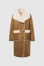 Load image into Gallery viewer, Beaumont Elif Reversible Jacket in Tobacco