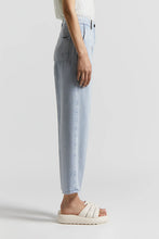 Load image into Gallery viewer, Peserico Denim Carrot Trousers