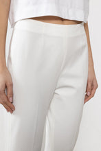 Load image into Gallery viewer, Peserico Super-Stretch Cotton Gabardine Trousers
