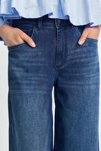 Load image into Gallery viewer, Rich & Royal Wide-Leg Jeans in Dark Blue