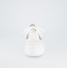 Load image into Gallery viewer, Paul Green 5230 in White with leopard