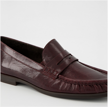 Load image into Gallery viewer, Paul Green Suede Loafers 1228 in Bordo