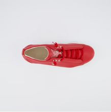 Load image into Gallery viewer, Paul Green Maincalf in Red