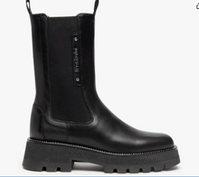 Load image into Gallery viewer, NeroGiardini Black Leather Ankle Boot