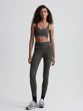Load image into Gallery viewer, Varley Move Pocket Legging High 25' in Obsidian Dew
