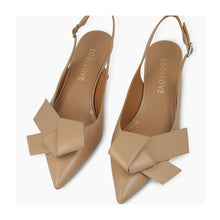 Load image into Gallery viewer, Lodi Sling-Back Court Shoe in Beige
