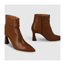Load image into Gallery viewer, Lodi Rosire Boots in Tan