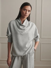Load image into Gallery viewer, Varley Betsy Sweat in Light Grey
