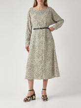 Load image into Gallery viewer, MaxMara MstPiroghe Dress in Ivory/Black