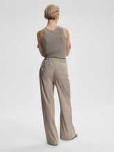 Load image into Gallery viewer, Varley Kayson Wide Leg in Taupe
