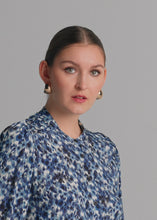 Load and play video in Gallery viewer, Riani Viscose Midi Dress