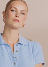 Load and play video in Gallery viewer, Riani Straight Fit Jeans in Bleach Blue