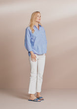 Load and play video in Gallery viewer, Riani Blouse with Palm Stripes Print