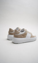 Load image into Gallery viewer, Kennel &amp; Schmenger Turn Trainers in Beige and White
