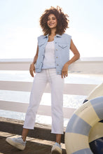 Load image into Gallery viewer, Monari Culotte Jeans in Cream
