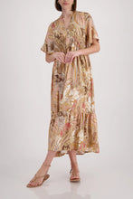 Load image into Gallery viewer, Monari Maxi Dress with Paisley Pattern
