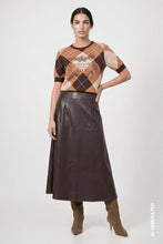 Load image into Gallery viewer, Monari Faux leather skirt in Black Coffee
