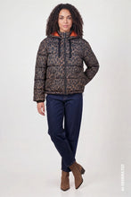 Load image into Gallery viewer, Monari Quilted Jacket with Leopard Pattern

