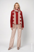Load image into Gallery viewer, Monari Diamond-Patterned Knitted Scarf
