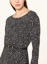 Load image into Gallery viewer, MaxMara MstPiroghe Dress in Black/ Cream
