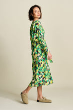 Load image into Gallery viewer, Pom Lemon Tree Crinkle Dress
