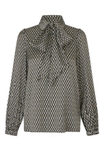 Load image into Gallery viewer, Dea Kudibal Kikki Blouse in Takao
