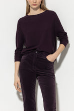 Load image into Gallery viewer, Luisa Cerano Fine knit Sweater with Boxy Fit in Aubergine
