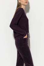 Load image into Gallery viewer, Luisa Cerano Fine knit Sweater with Boxy Fit in Aubergine
