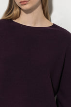 Load image into Gallery viewer, Luisa Cerano Fine knit Sweater with Boxy Fit in Aubergine
